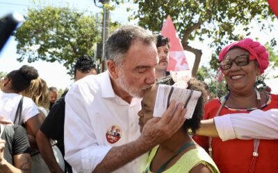 Patrus almoça no Restaurante Popular, projeto que criou há 32 anos, e ressalta importância da segurança alimentar