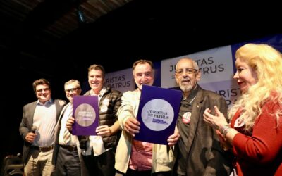 Juristas mineiros entregam Manifesto de apoio à campanha de Patrus